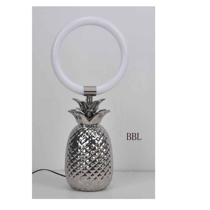 Lampe de table à anneau d 'acrylique à ananas céramique